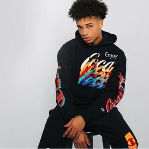 Champion x Coca Cola Men’s Reverse Weave Big Logo Sweatshirt Hoodie Size Small